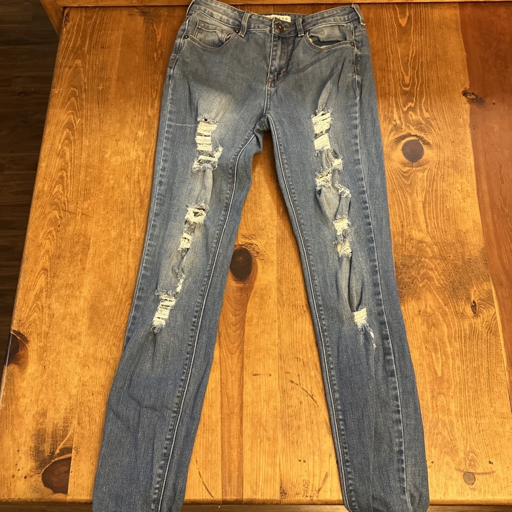 Bullhead Womens 5 Juniors High Rise Skinniest Jeans Medium Wash Distressed - Picture 7 of 10